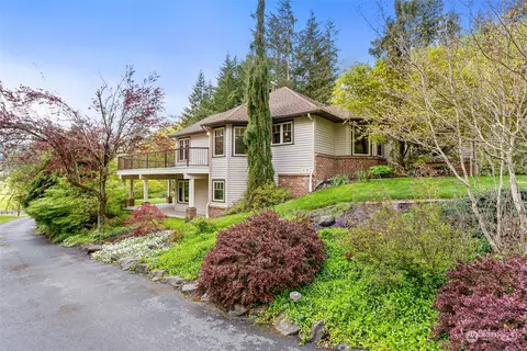 812 Lincoln Creek Rd, Centralia, WA 98531