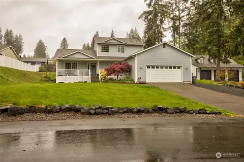 10 Dakota Ln, Elma, WA 98541