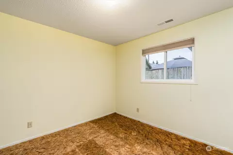 340 Douglas St, Longview, WA 98632 photo 12