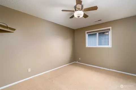 340 Douglas St, Longview, WA 98632 photo 10