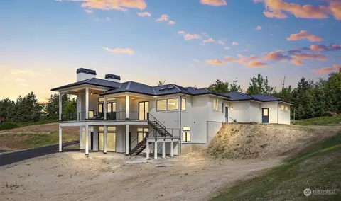 116 Tuscana Ln, Wenatchee, WA 98801