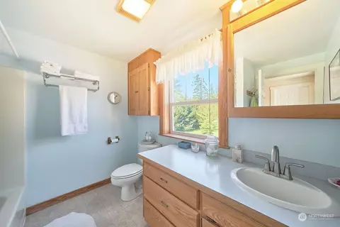2104 Willow Rd, Seaview, WA 98644 photo 26