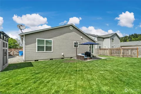 Exterior - 202 Mazza St NE, Orting, WA 98360 photo 4 of 5