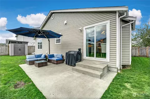 Exterior - 202 Mazza St NE, Orting, WA 98360 photo 2 of 5