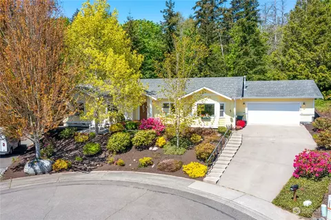 656 Parkside Pl, Blaine, WA 98230