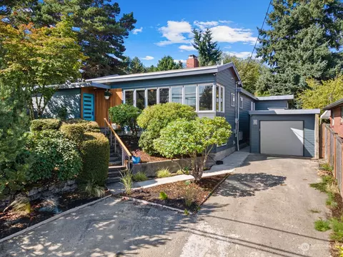 3618 Federal Ave, Everett, WA 98201