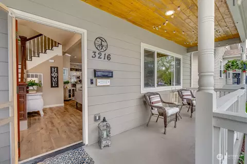 3216 Oakes Ave, Everett, WA 98201 photo 3