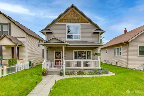 3216 Oakes Ave, Everett, WA 98201