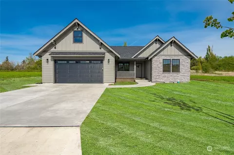 2015 Steelhead Way, Lynden, WA 98264