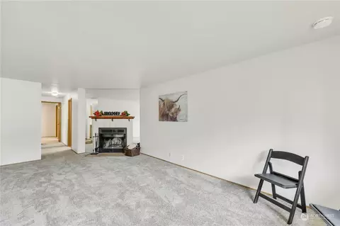 Living - 1720 201st Pl SE #3D, Bothell, WA 98012 photo 1 of 4