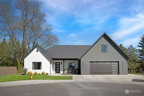 890 Makiah Ct, College Place, WA 99324