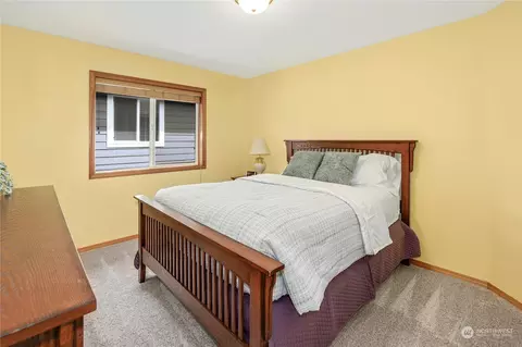 Bedroom - 17112 31st Dr SE, Bothell, WA 98012 photo 3 of 4