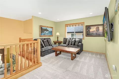 Living - 17112 31st Dr SE, Bothell, WA 98012 photo 5 of 5