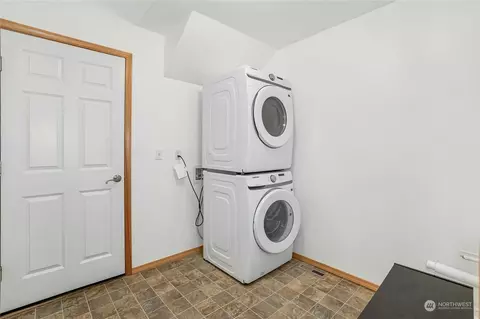 Other - 17112 31st Dr SE, Bothell, WA 98012 photo 2 of 7
