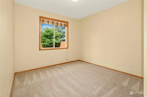 Bedroom - 17112 31st Dr SE, Bothell, WA 98012 photo 1 of 4