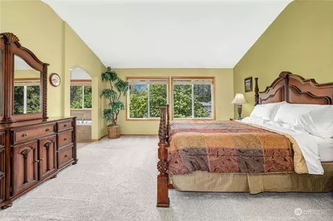 Bedroom - 17112 31st Dr SE, Bothell, WA 98012 photo 2 of 4