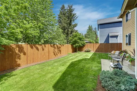 Exterior - 17112 31st Dr SE, Bothell, WA 98012 photo 3 of 3