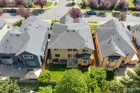 View/Area - 17112 31st Dr SE, Bothell, WA 98012 photo 1 of 2