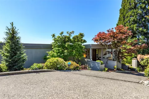 3510 Soundview Dr W, University Place, WA 98466