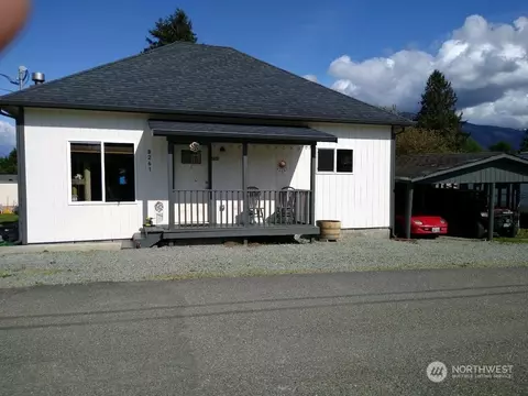 8261 Reece Ave, Lyman, WA 98263