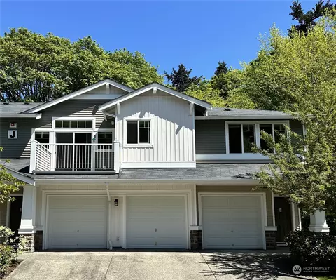 21048 40th Pl S #J-4, Seatac, WA 98198
