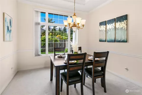 Dining - 20028 27th Ave SE, Bothell, WA 98012 photo 1 of 2