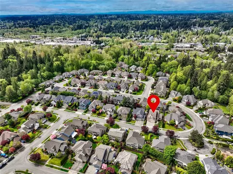 View/Area - 20028 27th Ave SE, Bothell, WA 98012 photo 2 of 4