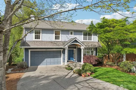 1247 Sunrise Pl SE, Issaquah, WA 98027
