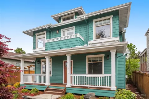 314 8th Ave, Kirkland, WA 98033