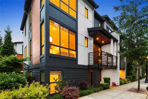 18406 96th Ave NE #E, Bothell, WA 98011