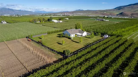 725 S Ward Ave, East Wenatchee, WA 98802
