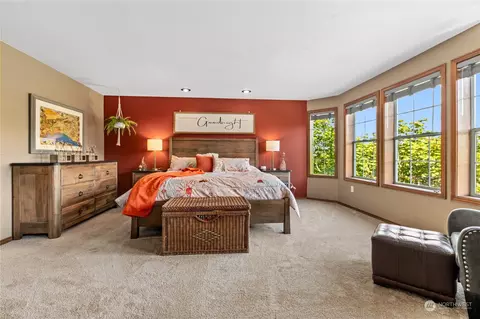 Bedroom - 24202 26th Ave SE, Bothell, WA 98021 photo 1 of 4