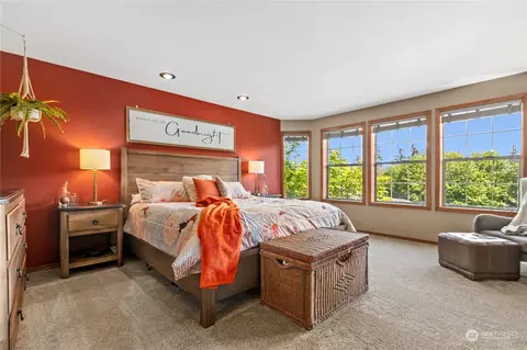 Bedroom - 24202 26th Ave SE, Bothell, WA 98021 photo 2 of 4