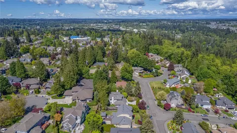 View/Area - 24202 26th Ave SE, Bothell, WA 98021 photo 6 of 7