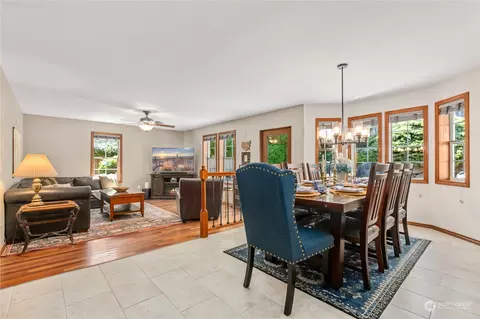 Dining - 24202 26th Ave SE, Bothell, WA 98021 photo 2 of 2