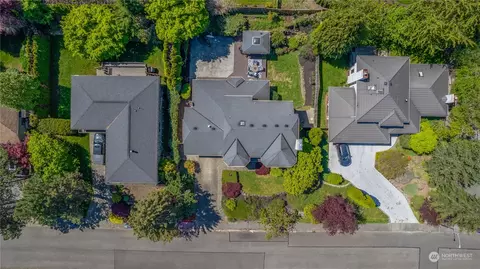 View/Area - 24202 26th Ave SE, Bothell, WA 98021 photo 1 of 7