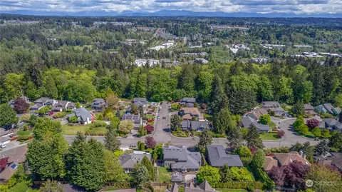 View/Area - 24202 26th Ave SE, Bothell, WA 98021 photo 5 of 7
