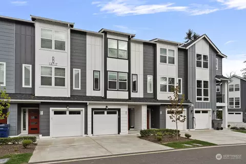 13717 Admiralty Way #B5, Lynnwood, WA 98087