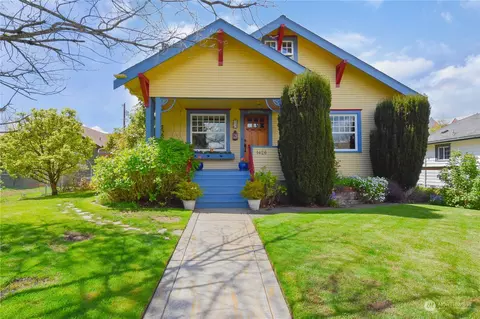 1426 Oakes Ave, Everett, WA 98201
