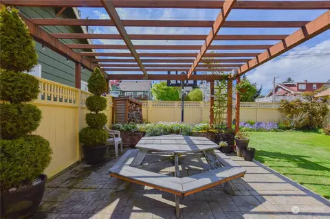 1426 Oakes Ave, Everett, WA 98201 photo 32
