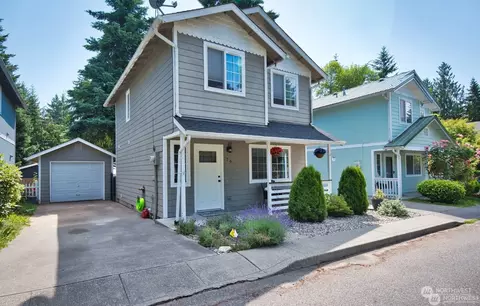76 NW Lopez Ln, Bremerton, WA 98311
