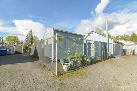 Exterior - 712 Main St, Sultan, WA 98294 photo 15 of 19
