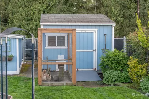 Exterior - 712 Main St, Sultan, WA 98294 photo 12 of 19