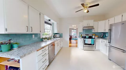 Kitchen - 712 Main St, Sultan, WA 98294 photo 2 of 2