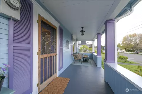 Exterior - 712 Main St, Sultan, WA 98294 photo 6 of 19