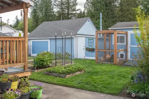 Exterior - 712 Main St, Sultan, WA 98294 photo 9 of 19