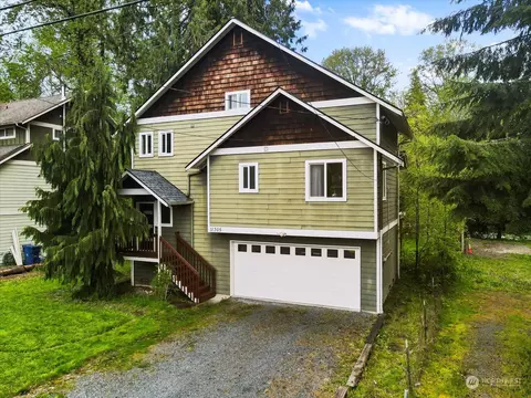 11305 192nd Dr NE, Arlington, WA 98223