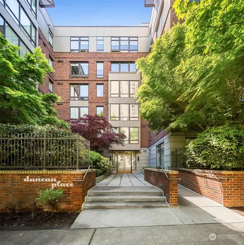 4547 8th Ave NE #210, Seattle, WA 98105
