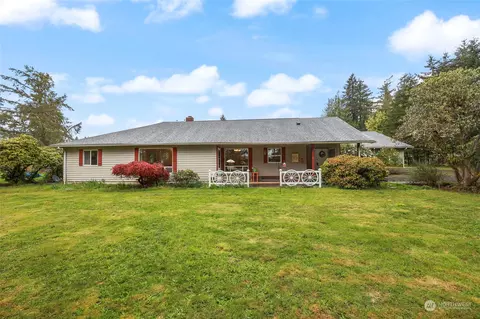 Exterior - 619 Middle Fork Rd, Onalaska, WA 98570 photo 2 of 10