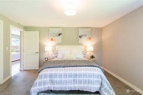 Bedroom - 8498 Talbot Rd, Edmonds, WA 98026 photo 1 of 3